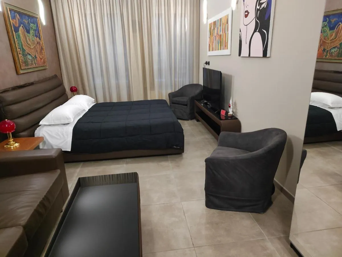Suite Central Station Milan 0*,  Italy